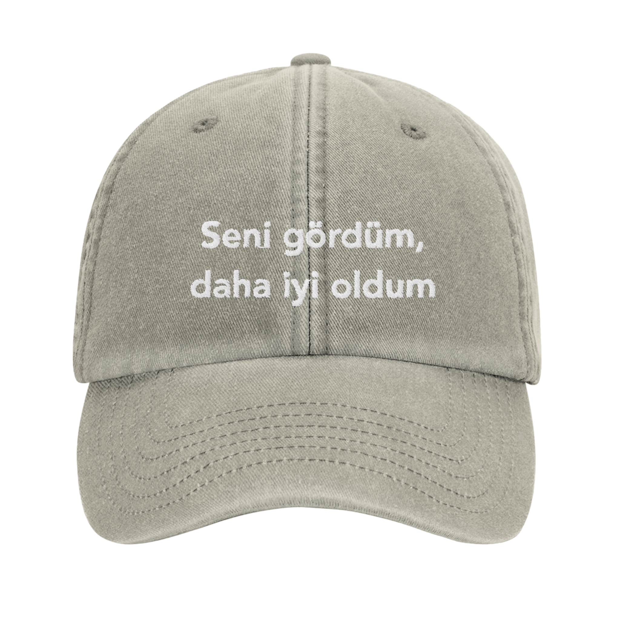 Beige Cap mit Schriftzug "seni gördüm daha iyi oldum" im Onlineshop yankiwear.com